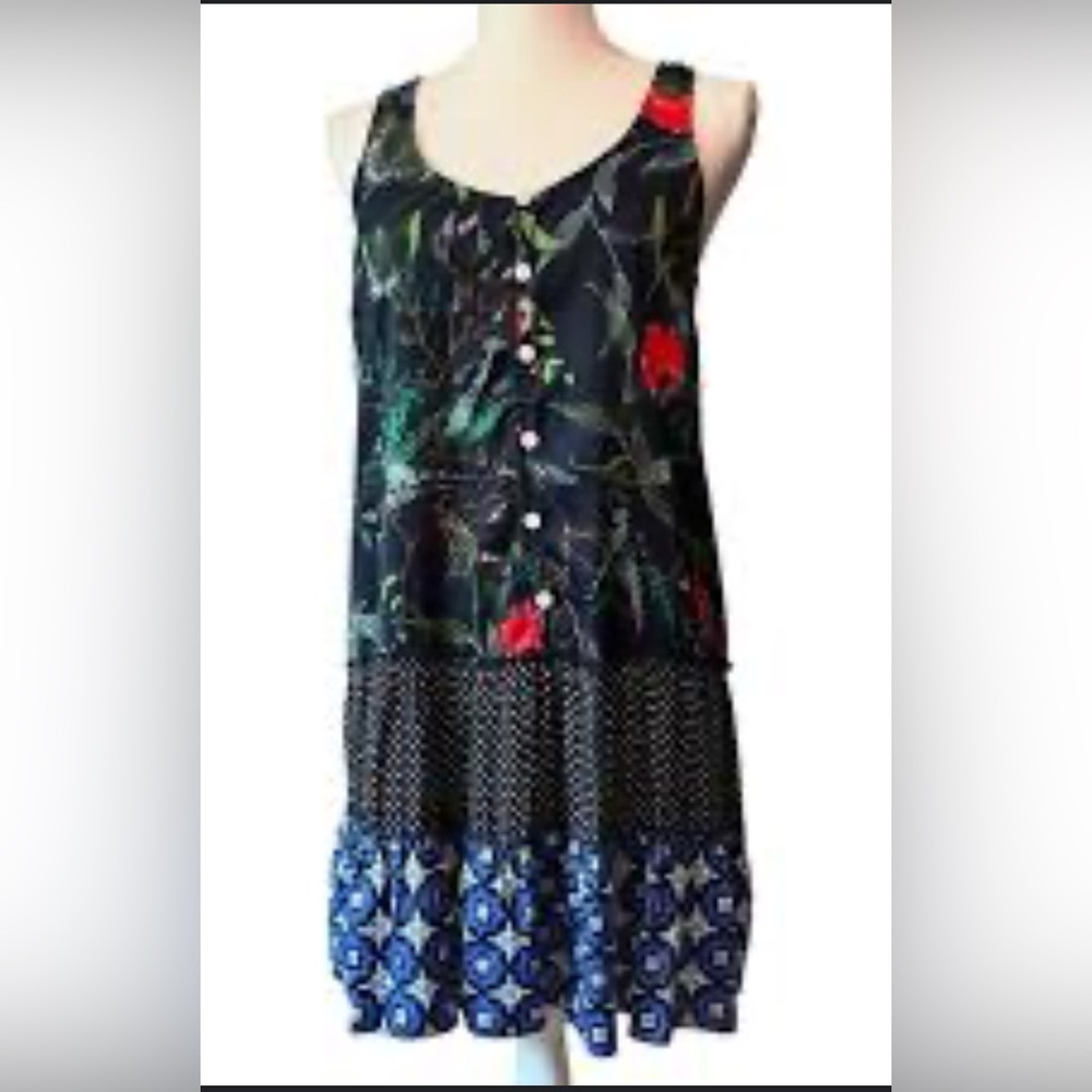 Aerie Vibrant Floral Top in Red and Green